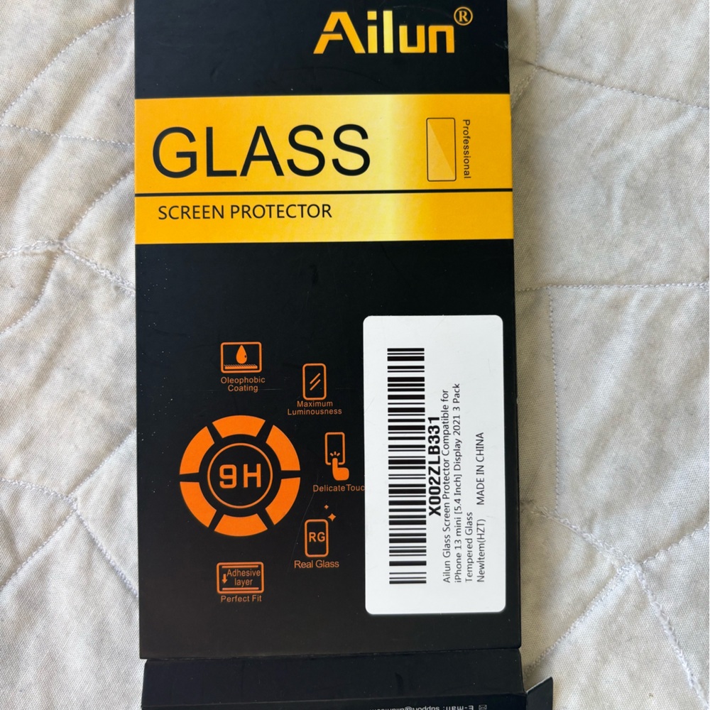 iPhone 13 mini screen protectors